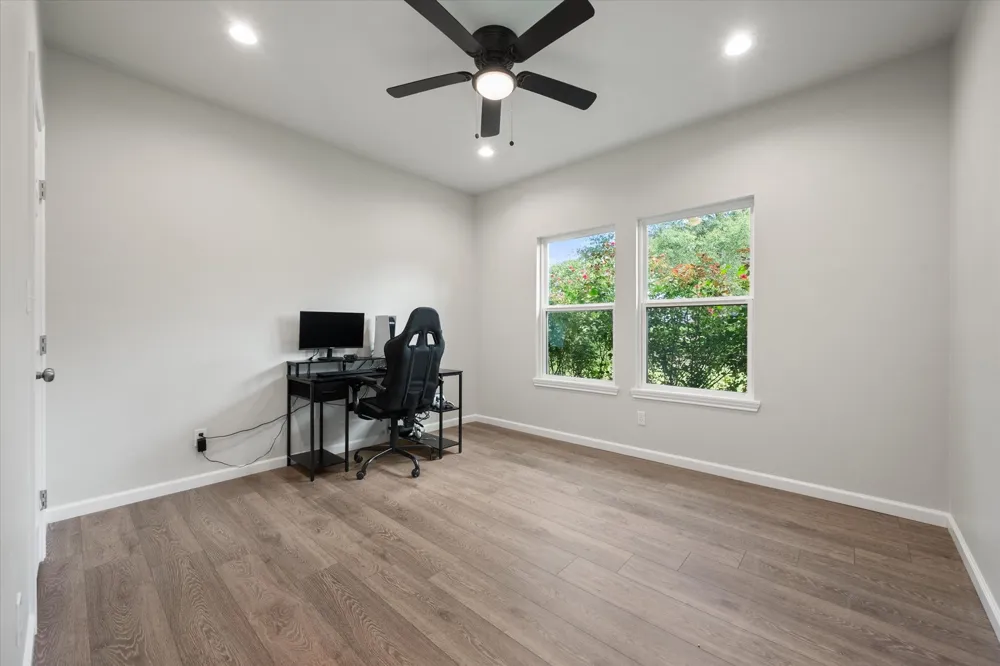 219 County Road 1260 Fairfield, TX 75840