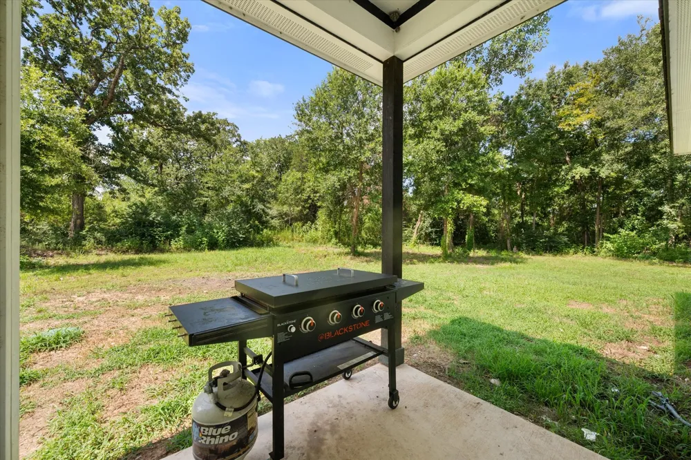 219 County Road 1260 Fairfield, TX 75840