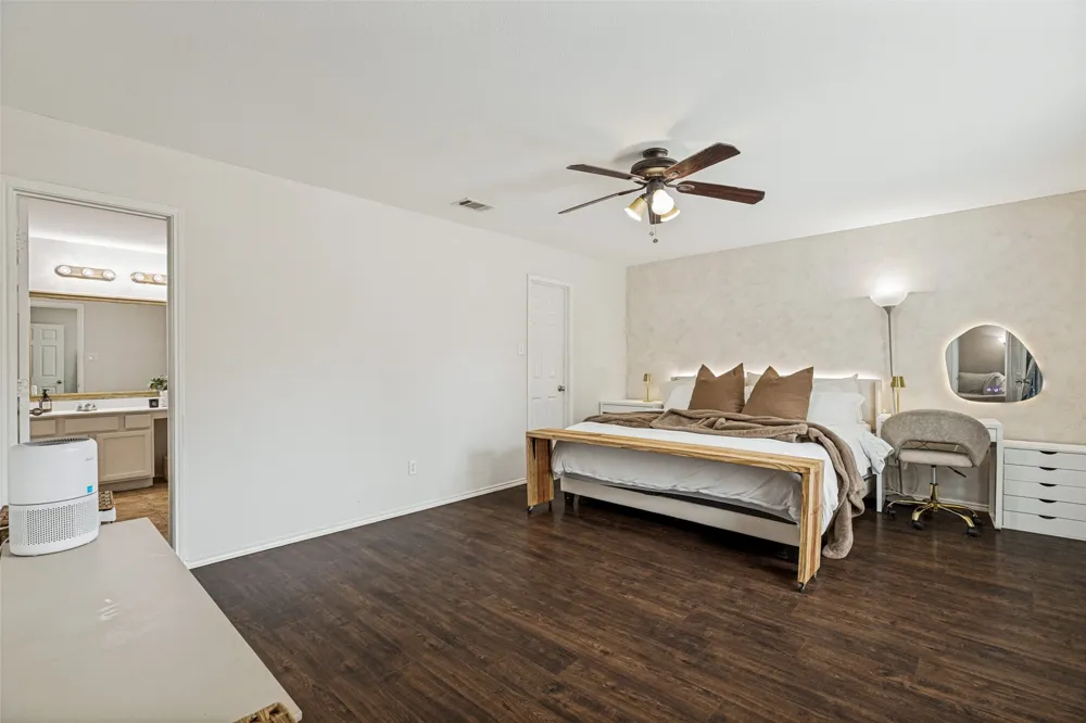 2500 Navasota Drive Little Elm, TX 75068