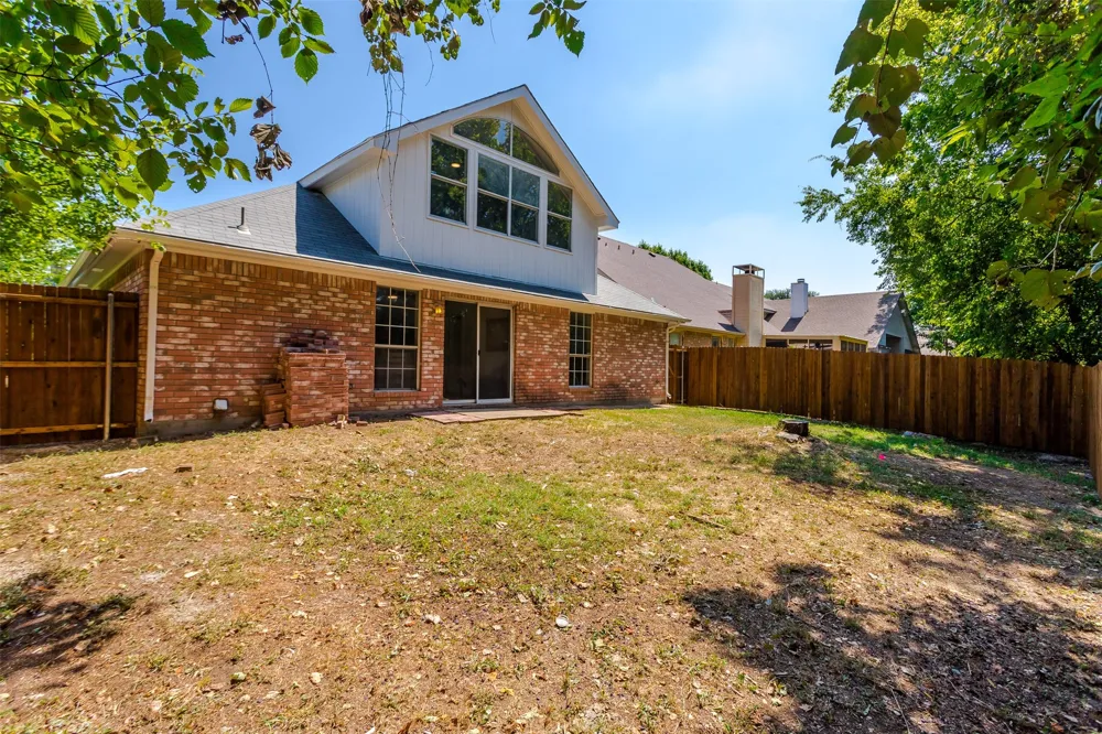 522 Alameda Avenue Duncanville, TX 75137