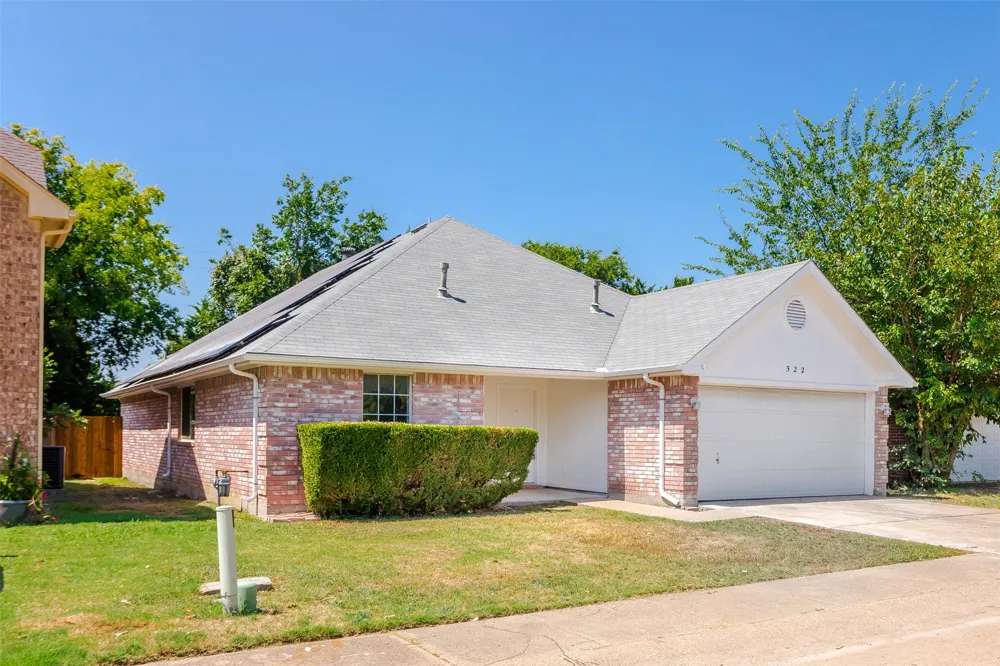 522 Alameda Avenue Duncanville, TX 75137