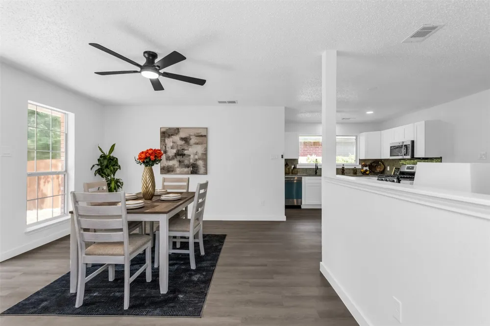 522 Alameda Avenue Duncanville, TX 75137