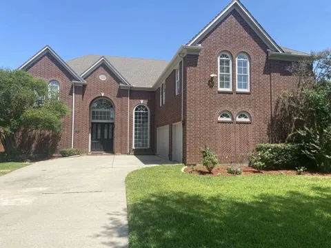 714 E Peninsula Drive