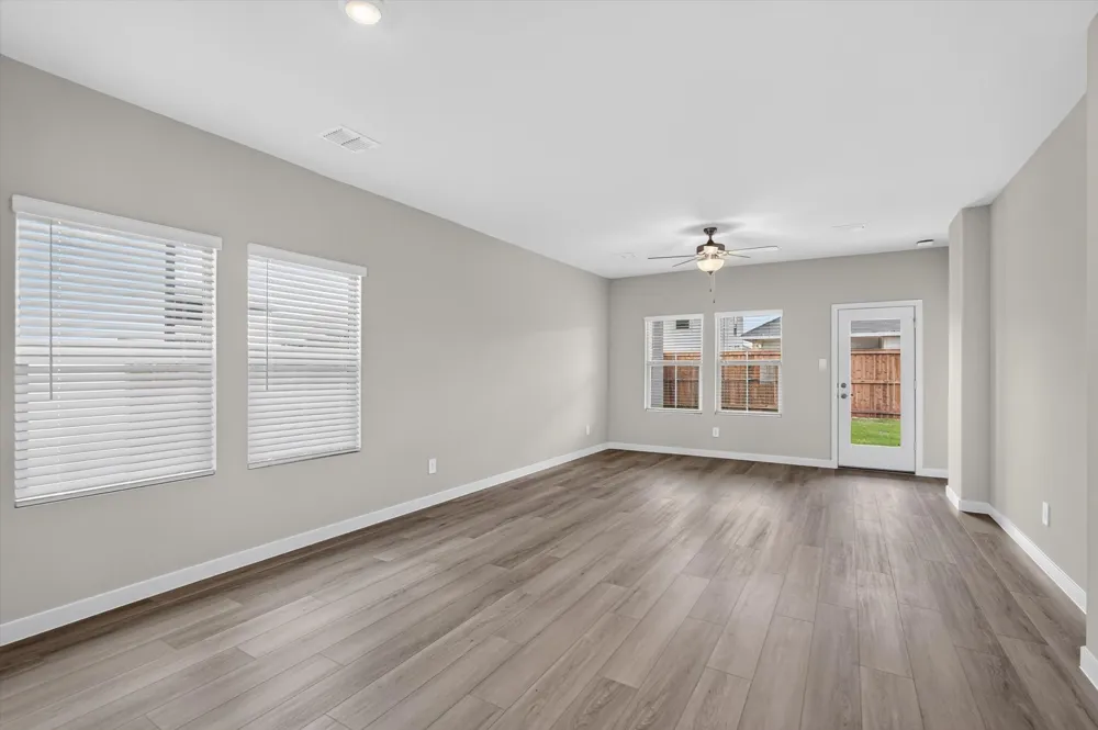 3048 Belton Drive Farmersville, TX 75442