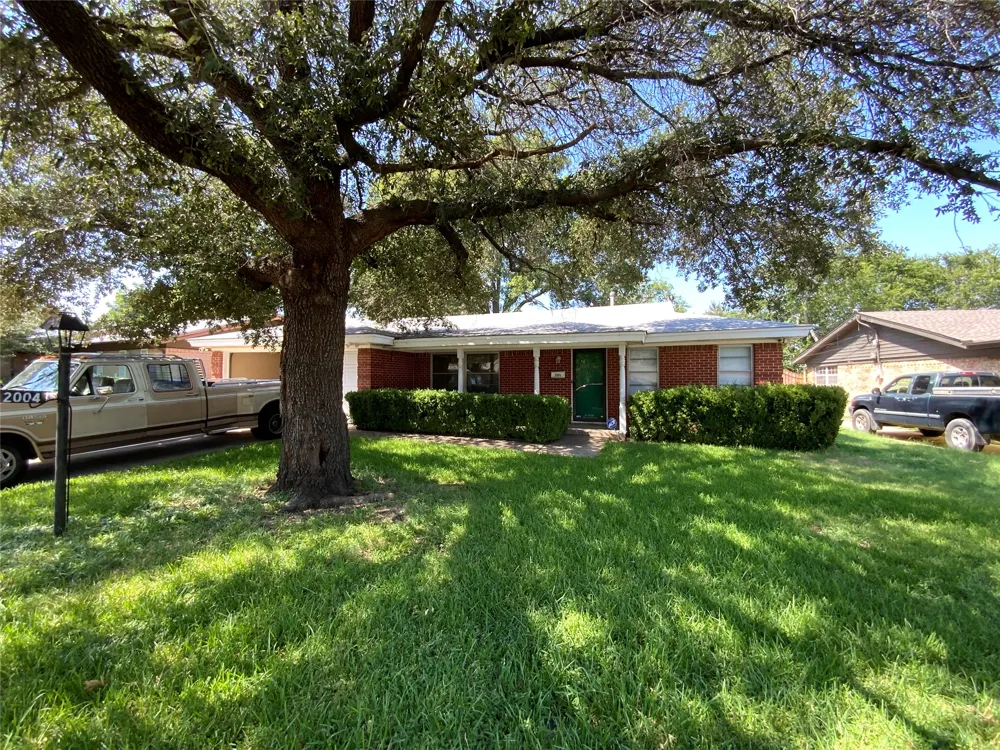 2004 Bettibart Street Fort Worth, TX 76134