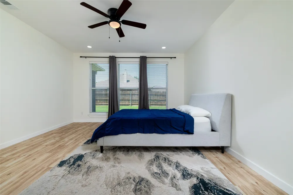 66 Lucas Lane Edgecliff Village, TX 76134