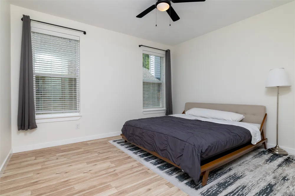 66 Lucas Lane Edgecliff Village, TX 76134
