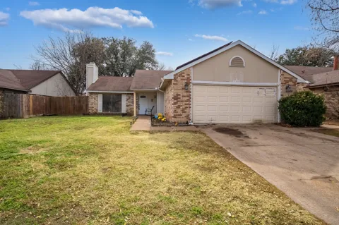 3005 Woodlark Drive