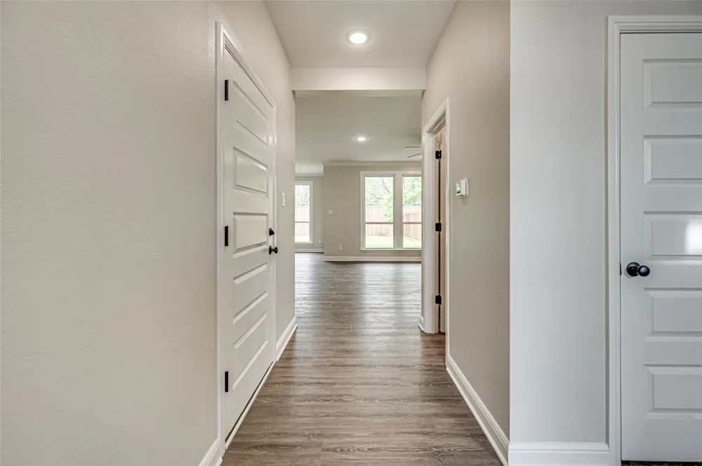 8243 Heritage Glen Drive Red Oak, TX 75154