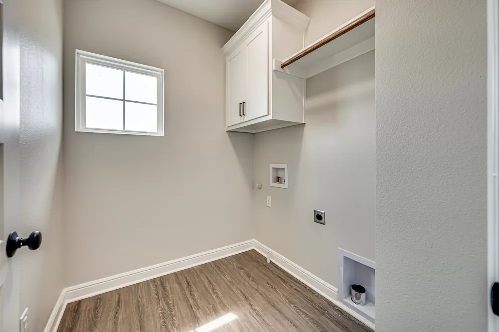 8243 Heritage Glen Drive Red Oak, TX 75154