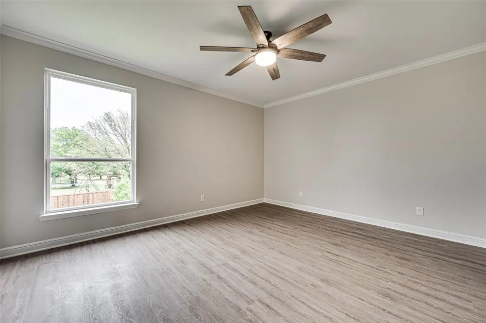 8243 Heritage Glen Drive Red Oak, TX 75154