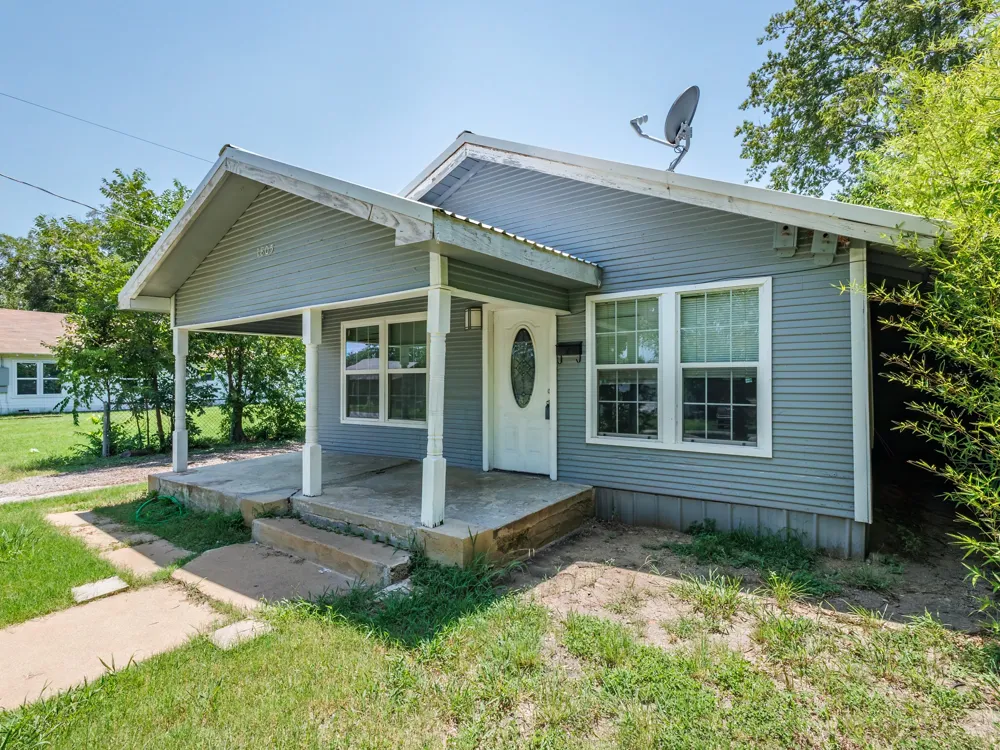 1805 7th Street Brownwood, TX 76801