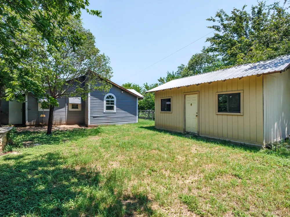 1805 7th Street Brownwood, TX 76801