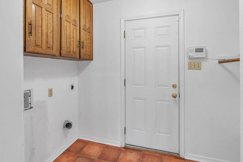 1720 Timbercreek Road Benbrook, TX 76126