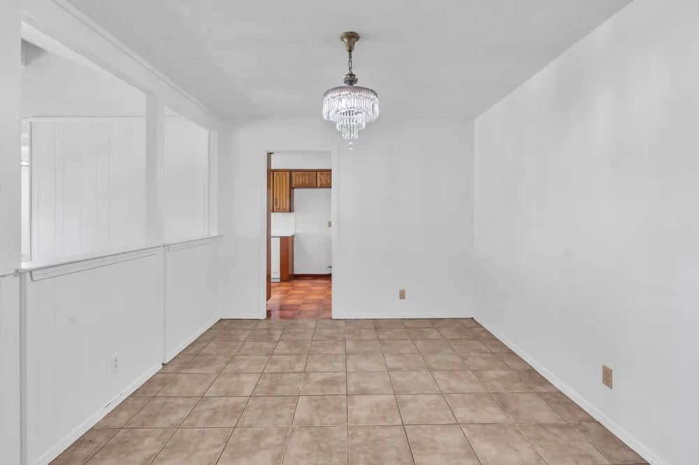 1720 Timbercreek Road Benbrook, TX 76126