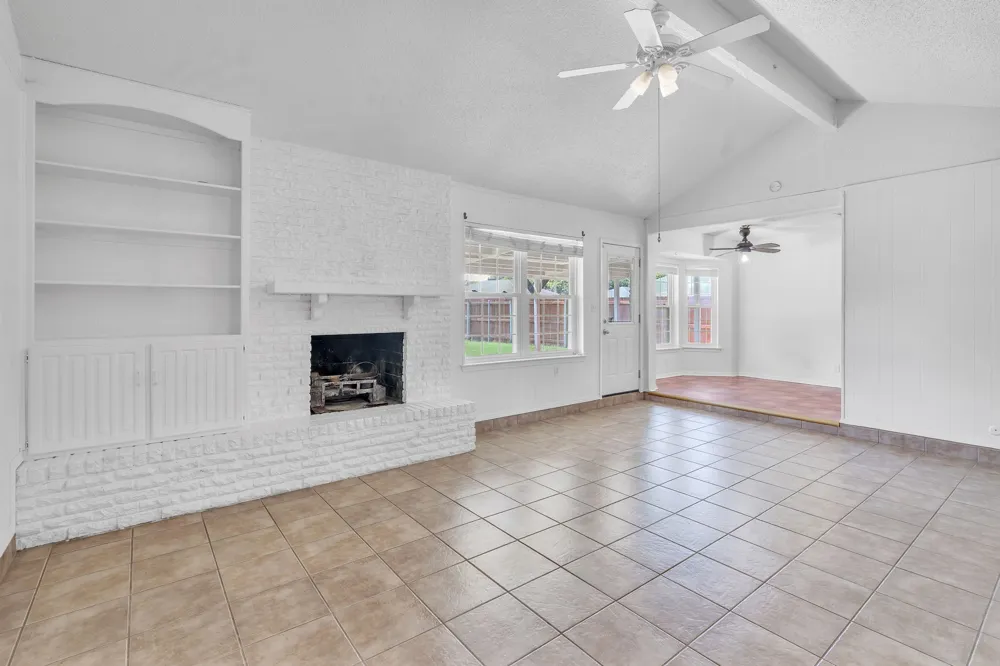 1720 Timbercreek Road Benbrook, TX 76126