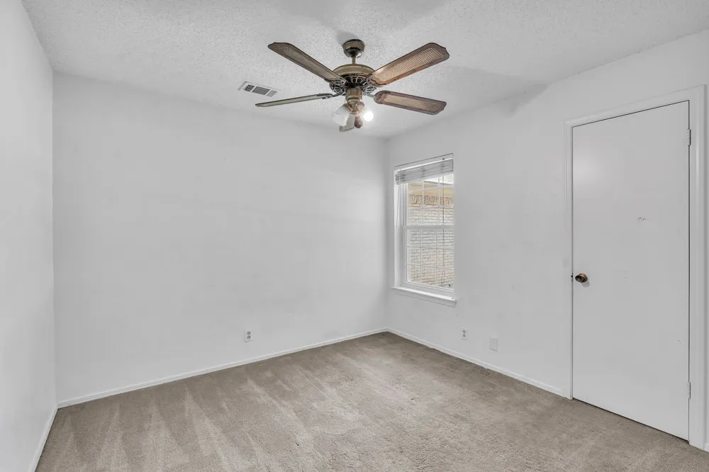 1720 Timbercreek Road Benbrook, TX 76126