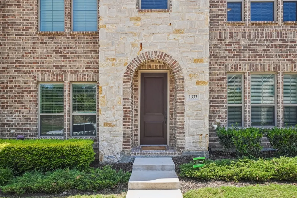 1333 Madison Avenue Flower Mound, TX 75028