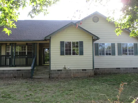 396 Meadow Drive