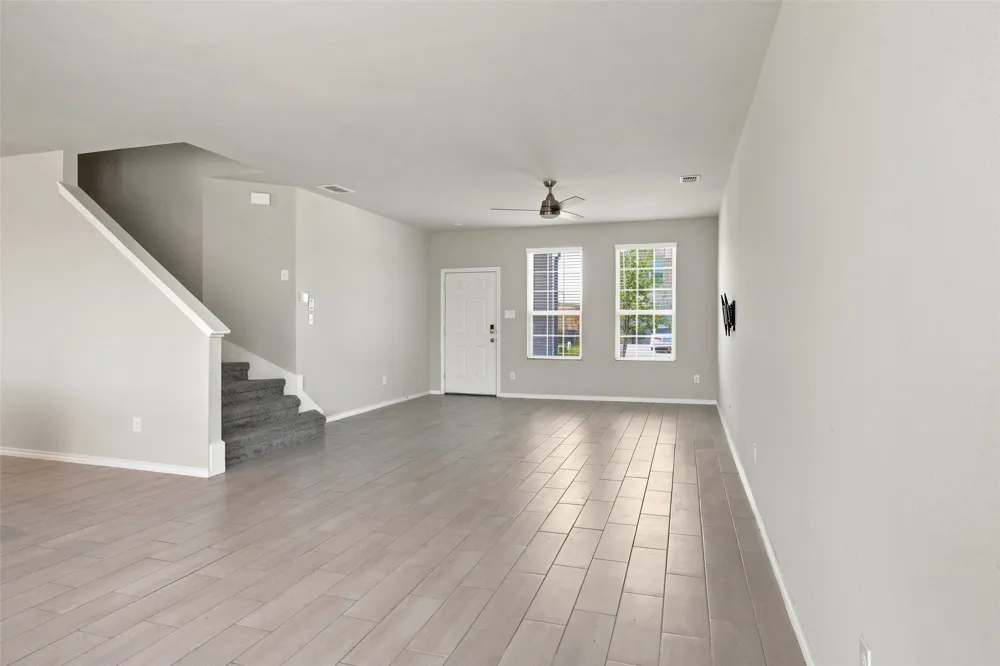 944 Ravenwood Lane Van Alstyne, TX 75495