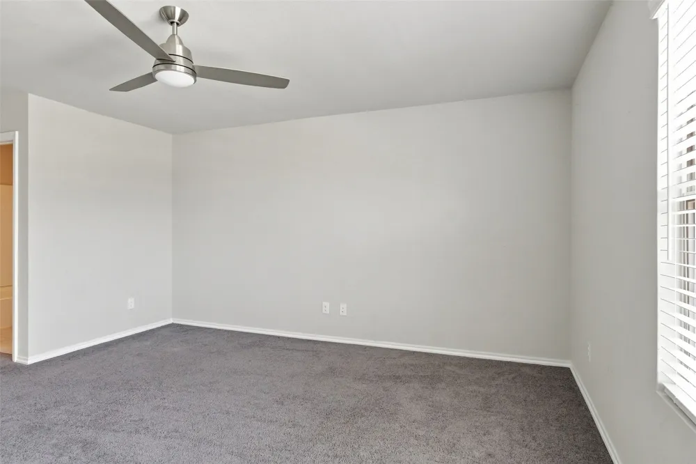 944 Ravenwood Lane Van Alstyne, TX 75495