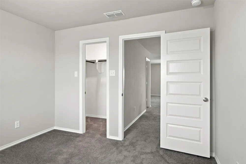 944 Ravenwood Lane Van Alstyne, TX 75495