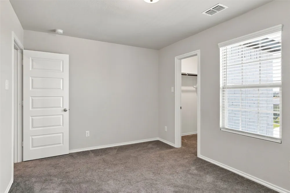 944 Ravenwood Lane Van Alstyne, TX 75495