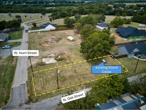 400 W Hunt Street