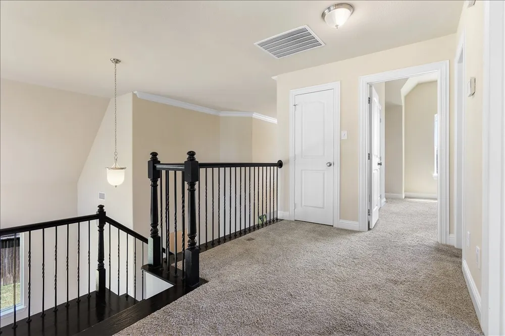 701 Auburn Court Savannah, TX 76227