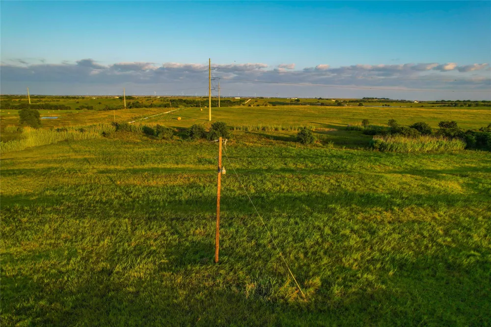 HCR 3220 Penelope, TX 76676