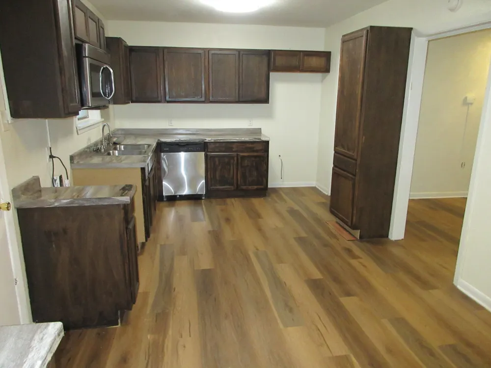 816 S Spruce Street Vivian, LA 71082