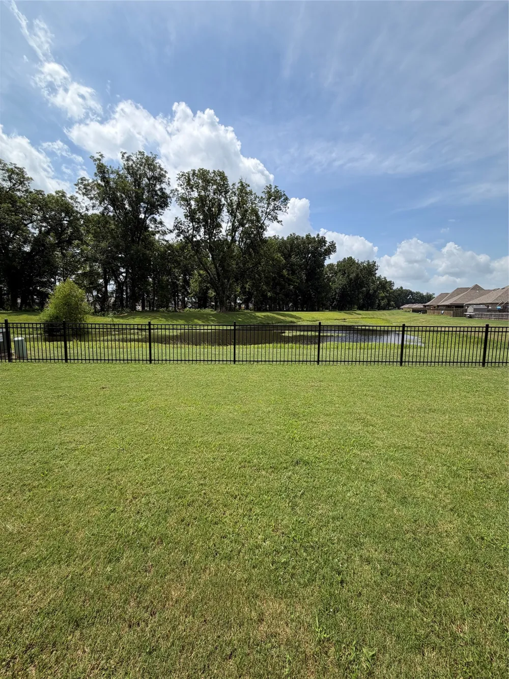 457 Mangrove Lane Bossier City, LA 71111