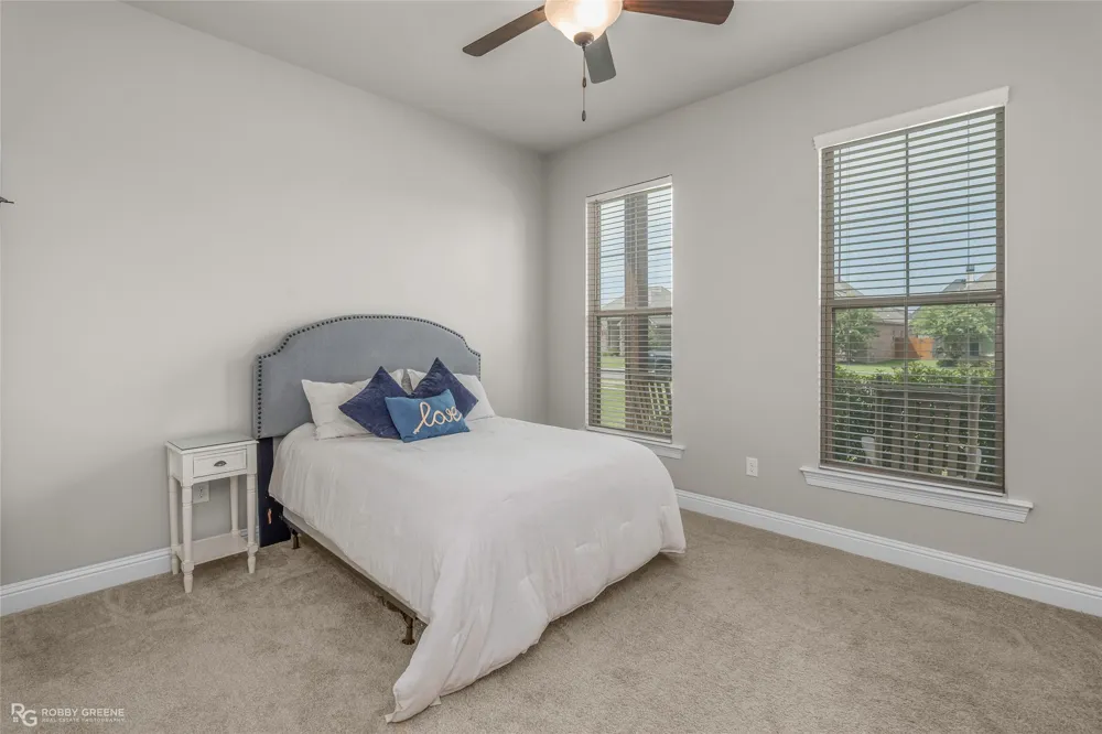 457 Mangrove Lane Bossier City, LA 71111