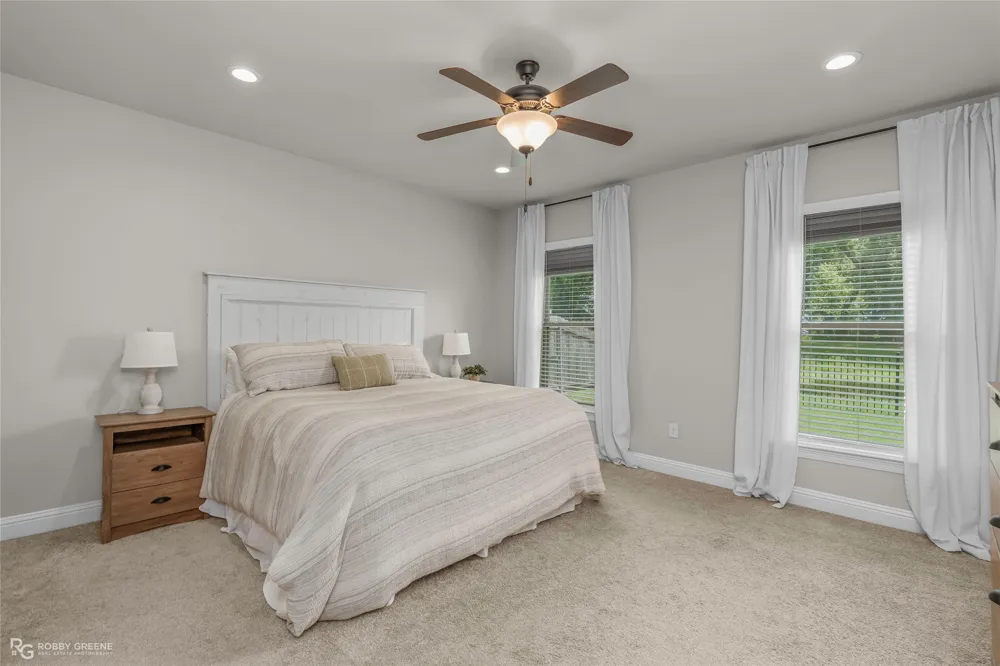 457 Mangrove Lane Bossier City, LA 71111