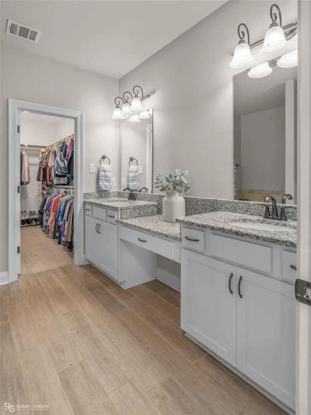 457 Mangrove Lane Bossier City, LA 71111