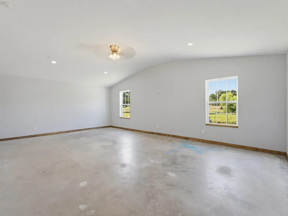 205 County Road 1794 Sunset, TX 76270