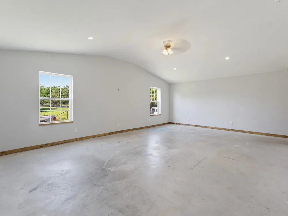 205 County Road 1794 Sunset, TX 76270
