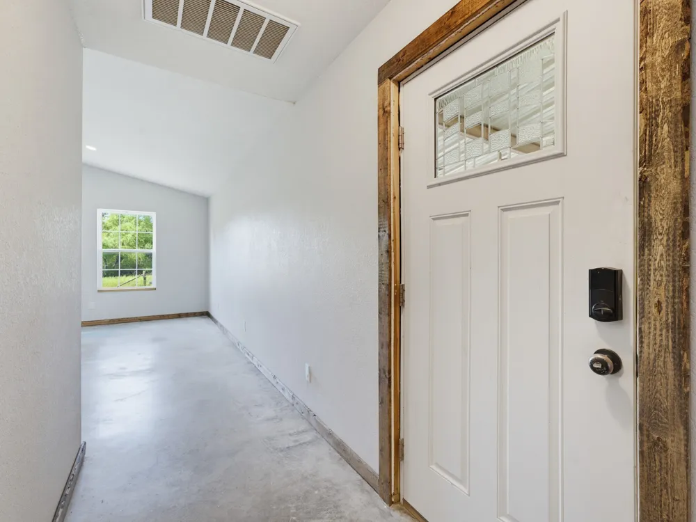 205 County Road 1794 Sunset, TX 76270