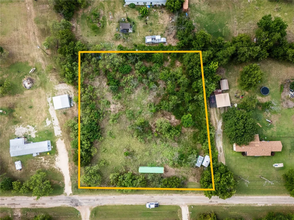 CR 1437 Morgan, TX 76671