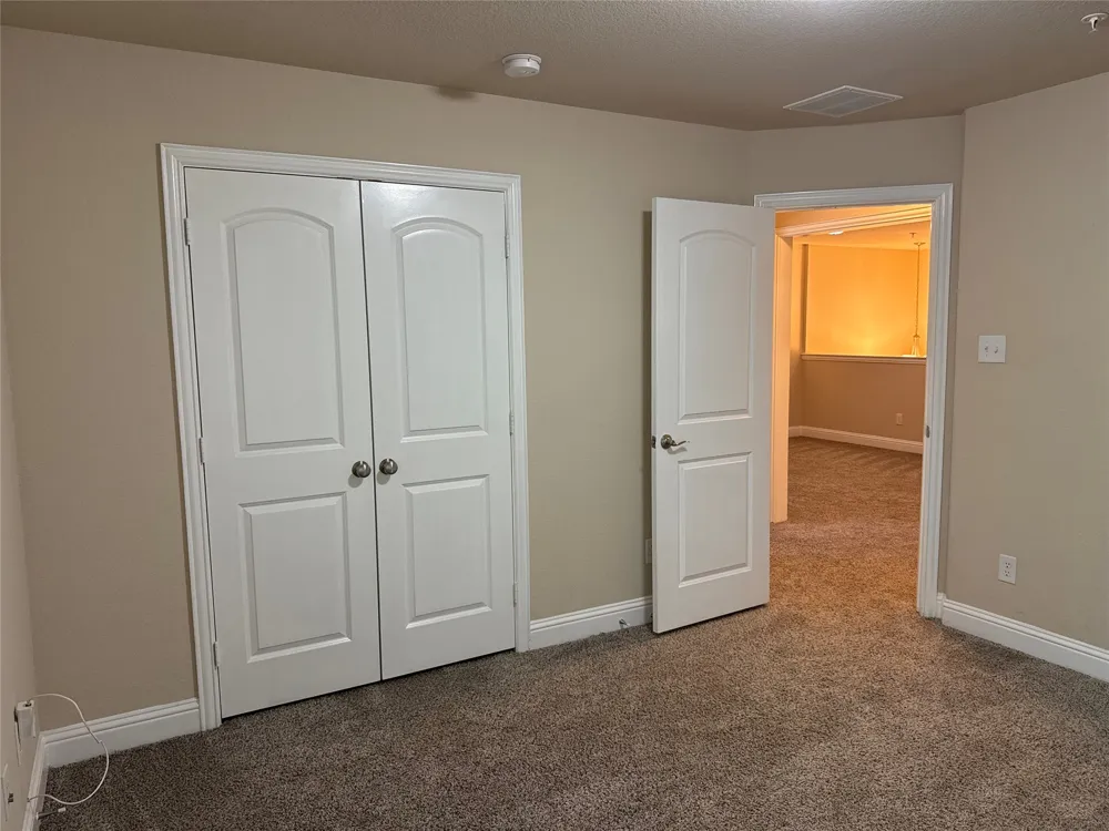 2610 Jackson Drive Lewisville, TX 75067