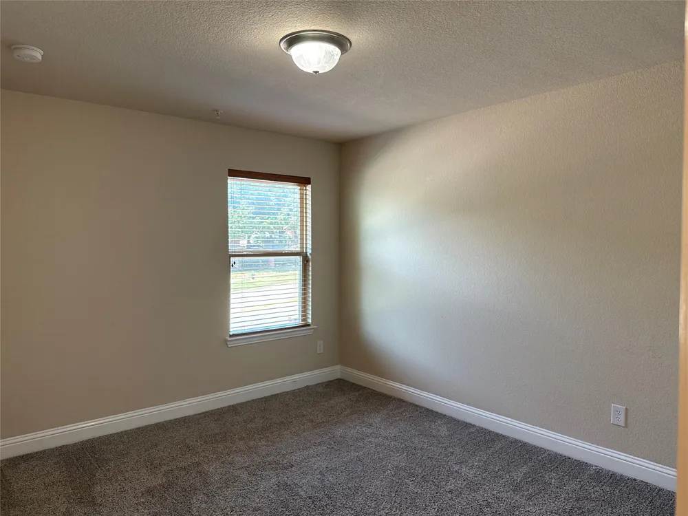 2610 Jackson Drive Lewisville, TX 75067