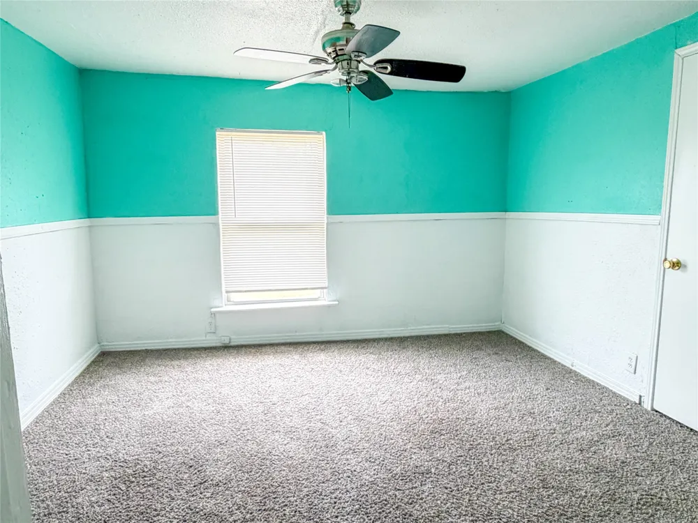 936 E Cantey Street Fort Worth, TX 76104