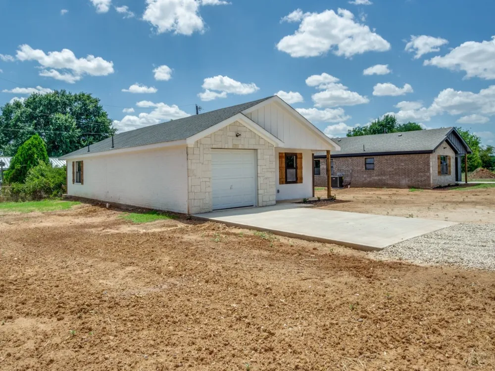 808 Buckboard Drive De Leon, TX 76444