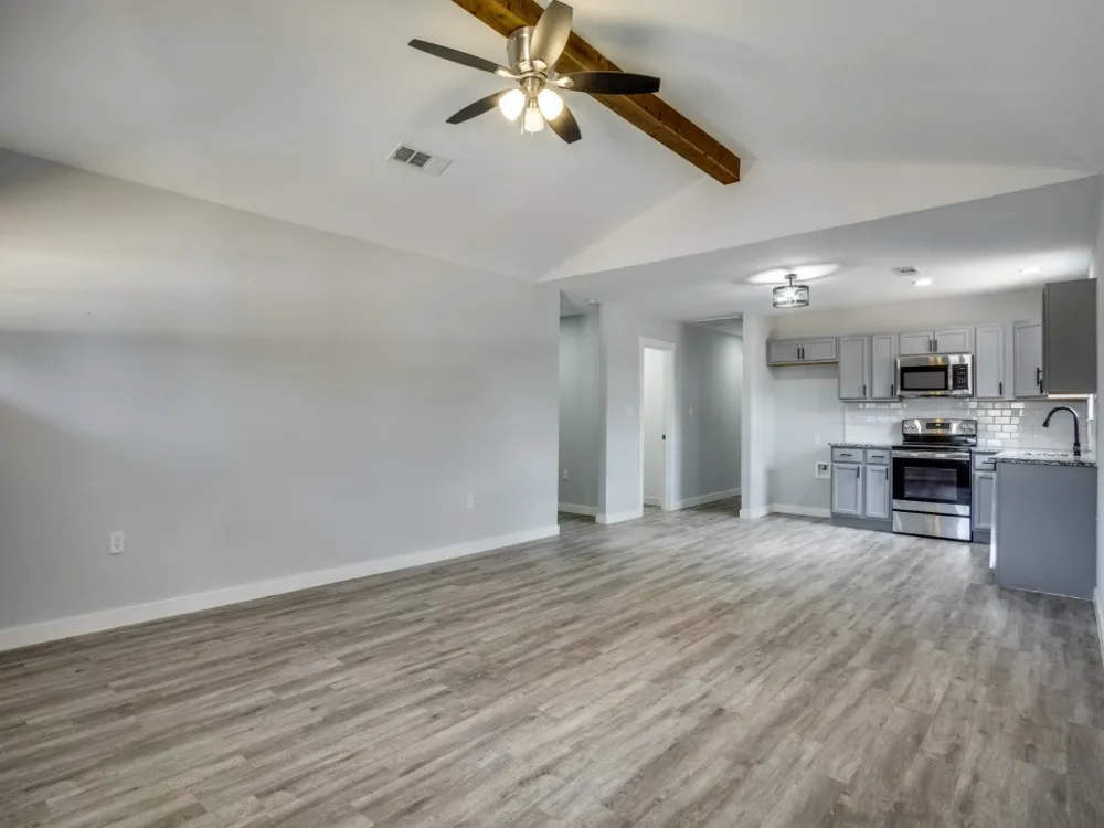 808 Buckboard Drive De Leon, TX 76444