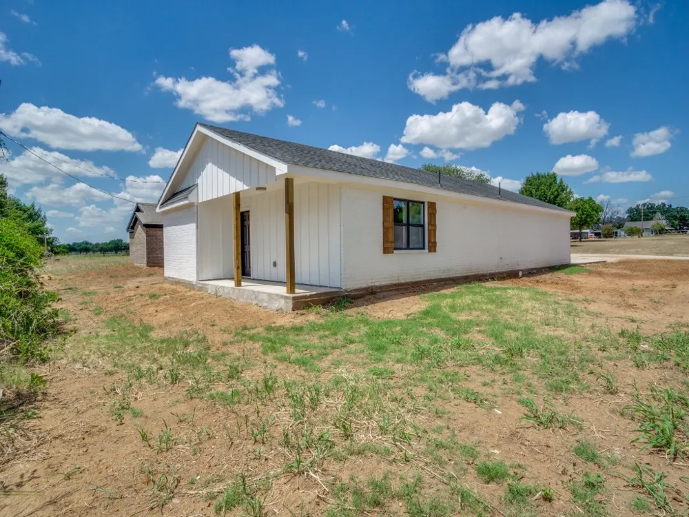 808 Buckboard Drive De Leon, TX 76444