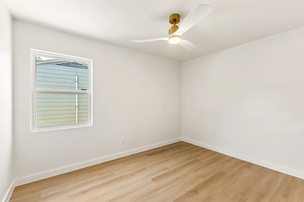 707 Hilltop Drive Irving, TX 75060