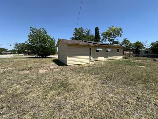 804 Columbia Street Stamford, TX 79553