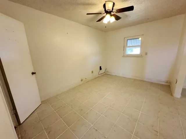 804 Columbia Street Stamford, TX 79553
