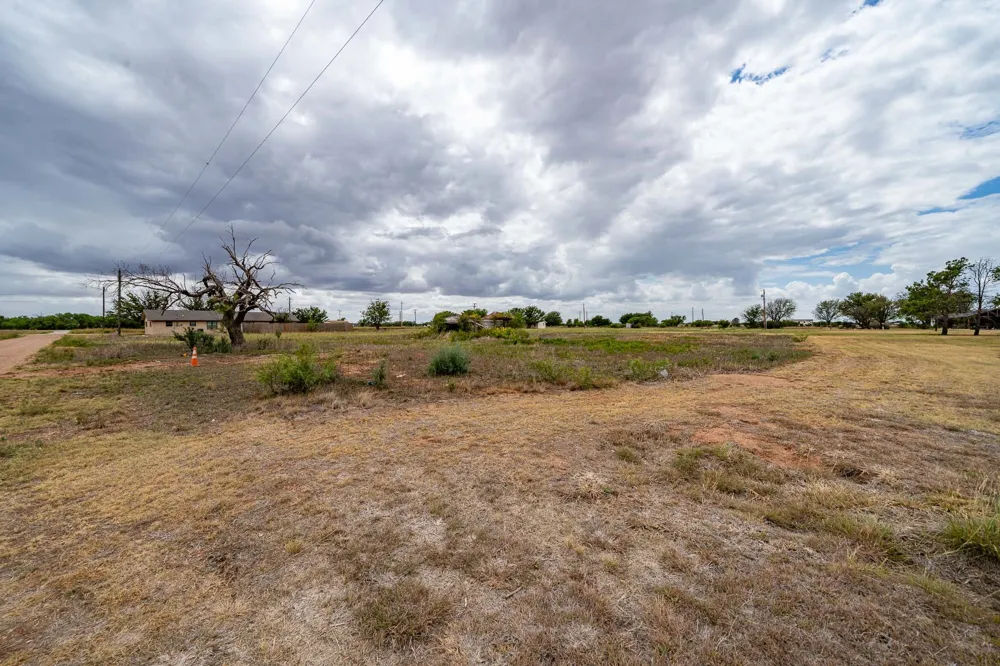 1 Monroe Ave Sagerton, TX 79548