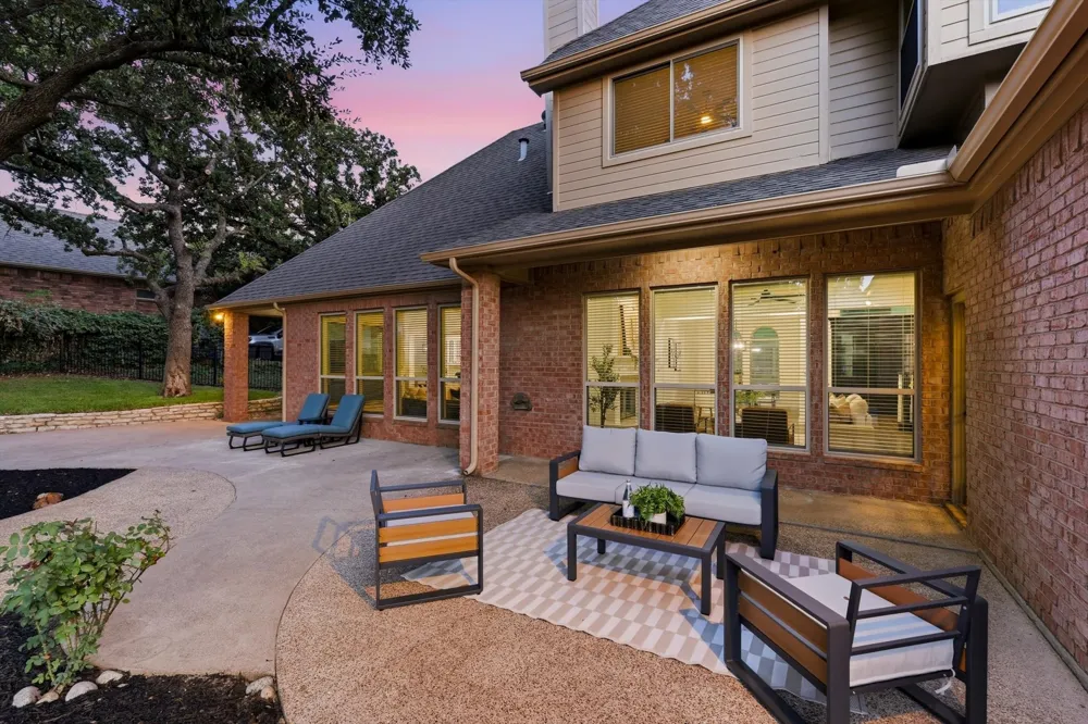 614 Llano Court Southlake, TX 76092